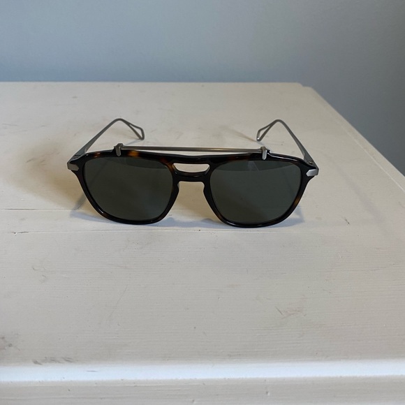 Quay Australia Polarized sunglasses - Picture 4 of 8
